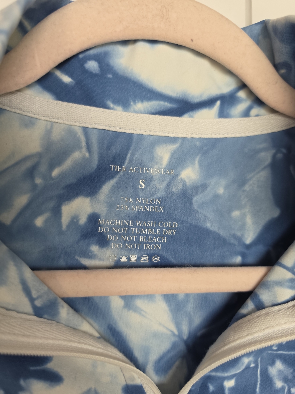 Tie-Dye Quarter-Zip Cropped Long Sleeve Top — Blue - Picture 3 of 8